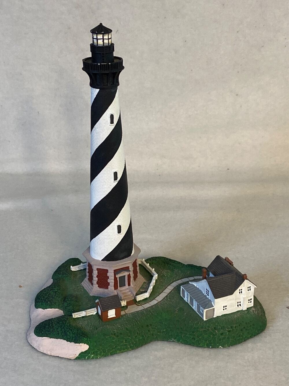 Cape Hatteras Lighthouse NC Danbury Replica Iconic Black White Spiral Coastal